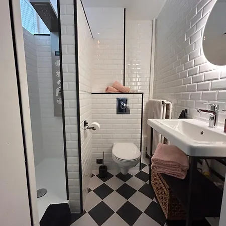 Cosy Et Apaisant Lägenhet